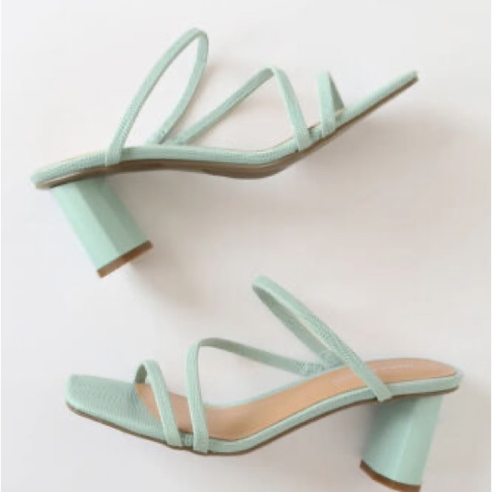Marc Fisher Aliana Square Toe Sandal Block Heel - Picture 13 of 13